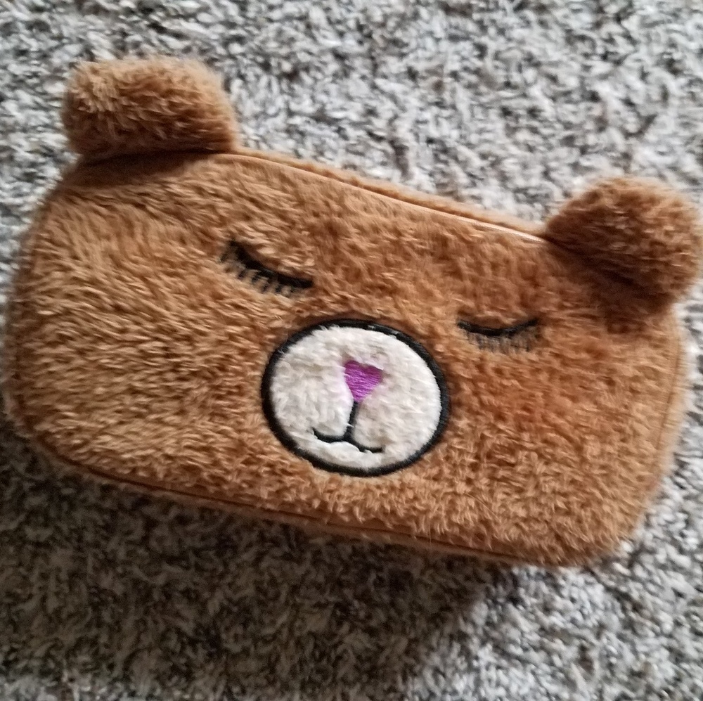 Betsey johnson bear cosmetic case
